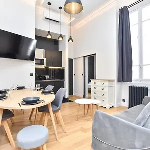 Apartment Cosy - 2br-7p - Arc De Triomphe, Paris